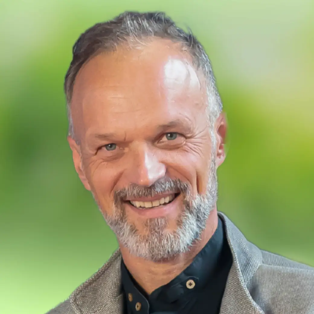 Home 87 Dr. rer. nat. Markus Stark